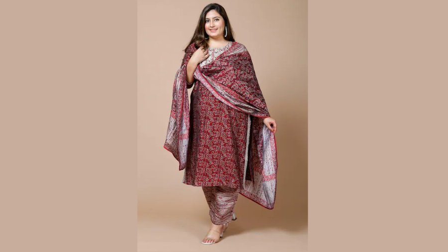 Own Your Elegant Curves